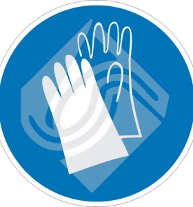 Работать в защитных перчатках